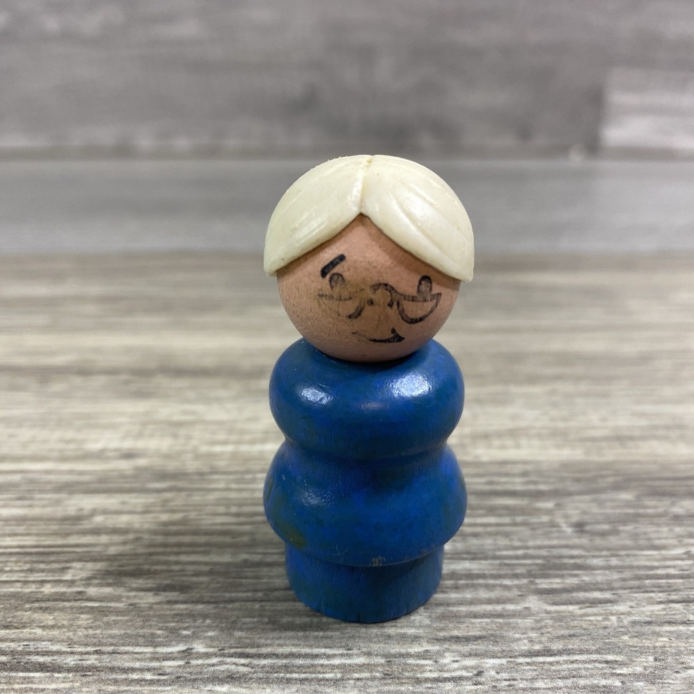 Vintage Fisher Price Little People GRANDMA Blue Body White Hair & Glasses Wood